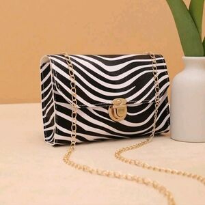 Animal Pattern Chain Crossbody Bag, Suitable For Women Daily Use